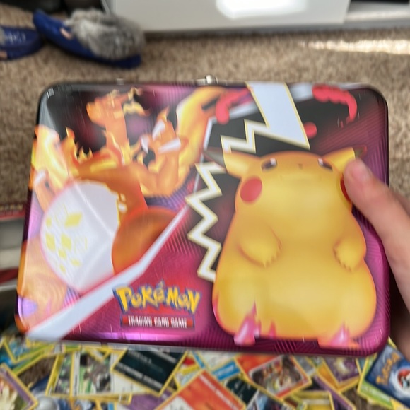 A huge amount of Pokémon cards and tins - Picture 3 of 6